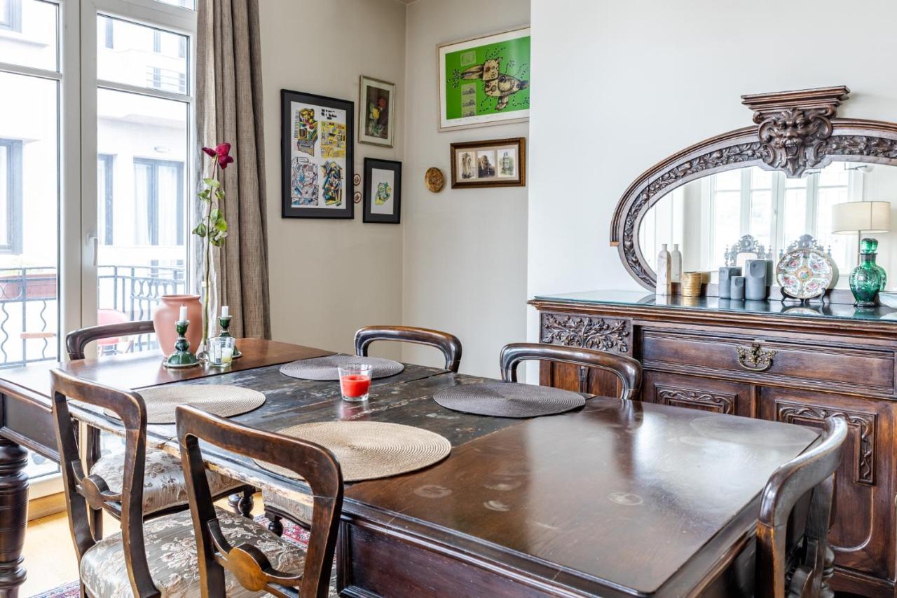 Flat With Balcony And Bosphorus View In Beyoglu Appartement Istanboel Buitenkant foto